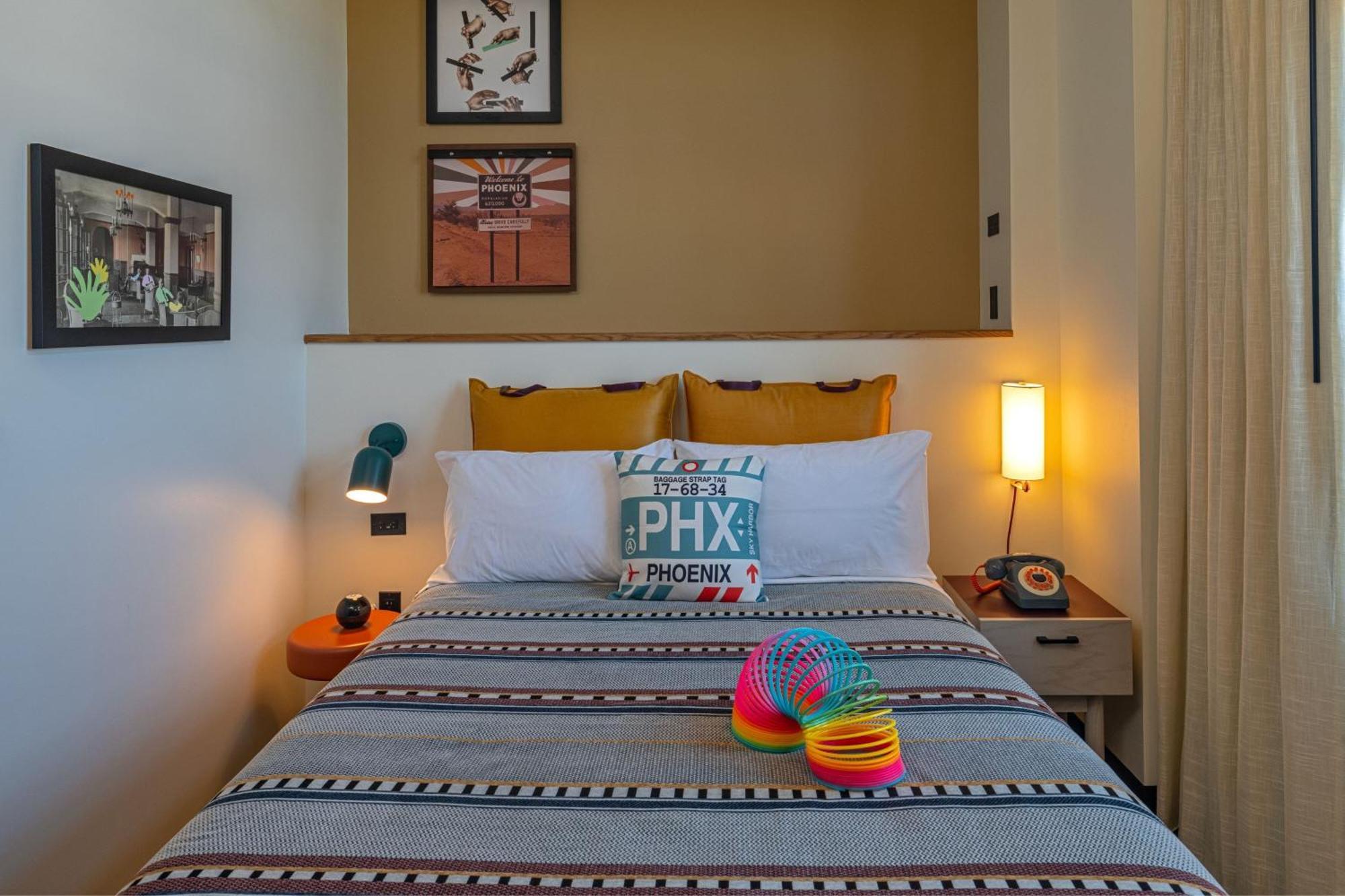 Moxy Phoenix Downtown Eksteriør billede